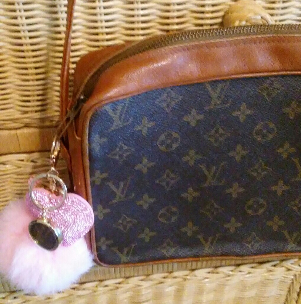 👛👉Vintage Louis Vuitton Shoulder Bag👈💋